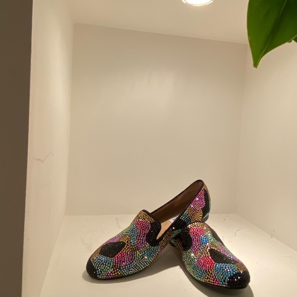 🧡STEVE MADDEN —Swarovski Crystal— 💜 - Picture 3 of 5